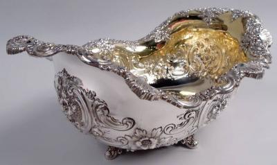  Tiffany Co Tiffany Victorian Classical Sterling Silver Shell Scroll Bowl