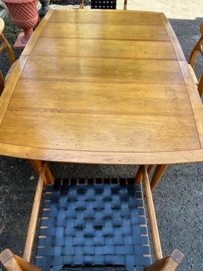  Tomlinson Gorgeous Tomlinson Sophisticate Dining Table Mid Century Modern