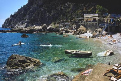  Toni Frissell A Beach In Capri