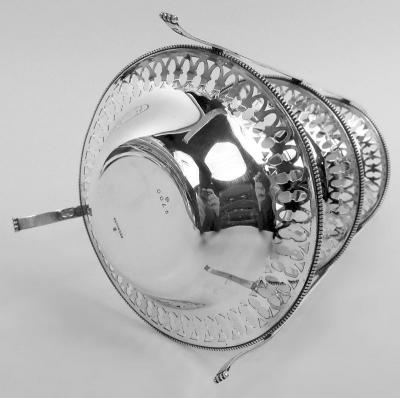  Towle Silver American Edwardian Classical Sterling Silver Tiered Candy Stand