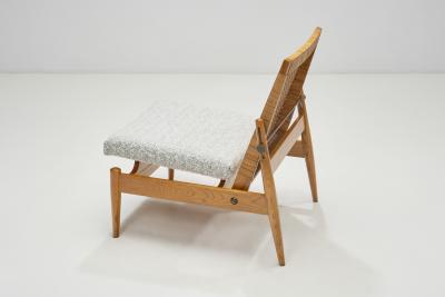  ULUV Kr sn jizba Pair of Upholstered Rattan and Wood Chairs for ULUV Czechoslovakia ca 1960s