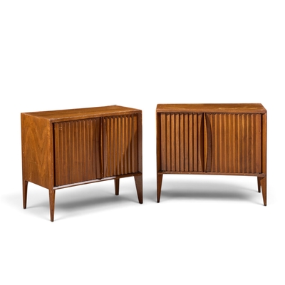  Unagusta Forward Furniture Unagusta Mid Century Walnut Curved Nightstands Pair