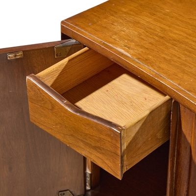  Unagusta Forward Furniture Unagusta Mid Century Walnut Curved Nightstands Pair