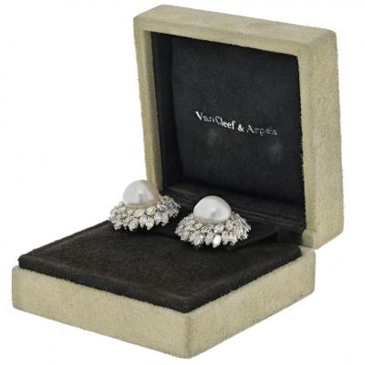  Van Cleef Arpels VAN CLEEF ARPELS 18K WHITE GOLD PEARL DIAMOND BOMBE EARRINGS