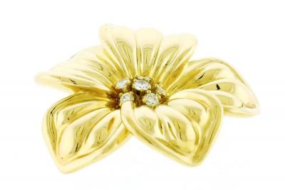 Van Cleef Arpels VAN CLEEF ARPELS DIAMOND 18 KARAT GOLD MAGNOLIA BROOCH