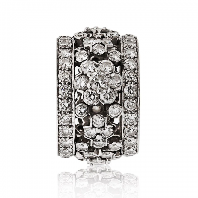  Van Cleef Arpels Van Cleef Arpels 18K White Gold Snowflake Diamond Ring