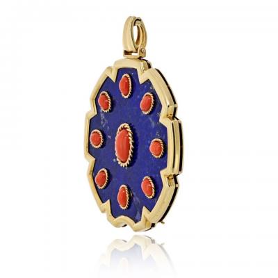  Van Cleef Arpels Van Cleef Arpels 18K Yellow Gold 1970s Lapis And Coral Pendant