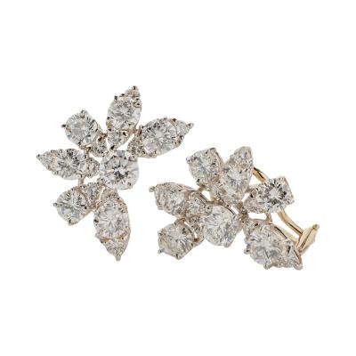  Van Cleef Arpels Van Cleef Arpels 1960s Diamond Ciip Earrings