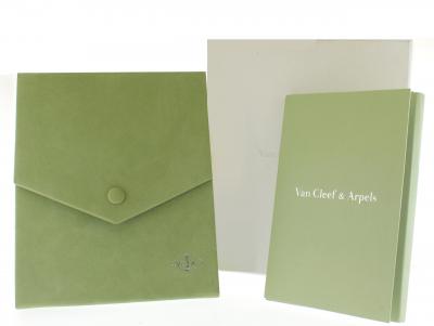  Van Cleef Arpels Van Cleef Arpels Alhambra Mother of Pearl 10 Motif Necklace New 