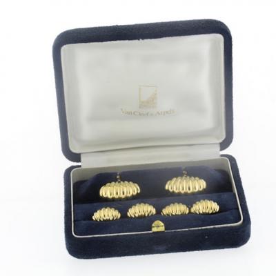  Van Cleef Arpels Van Cleef Arpels Cufflinks and Studs Dress Set 18kt