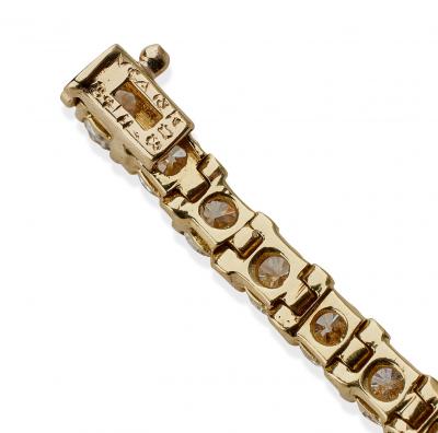  Van Cleef Arpels Van Cleef Arpels Diamond Line Bracelet
