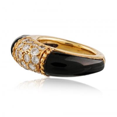  Van Cleef Arpels Van Cleef Arpels Onyx 18K Yellow Gold Diamond Philippine Ring