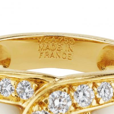  Van Cleef Arpels Van Cleef Arpels Paris Mother of Pearl Ring