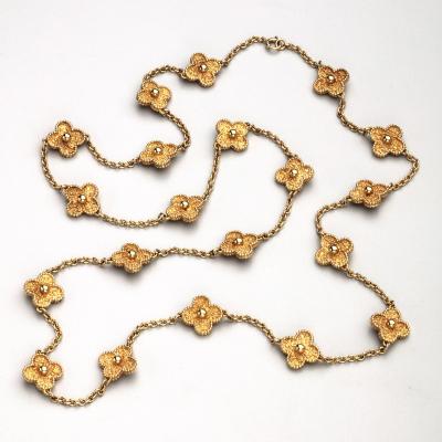  Van Cleef Arpels Van Cleef Arpels Vintage Alhambra long necklace 20 motifs yellow gold
