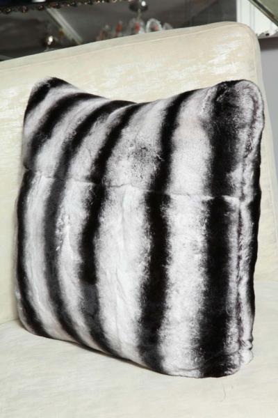  Venfield Custom Rex Rabbit Pillow