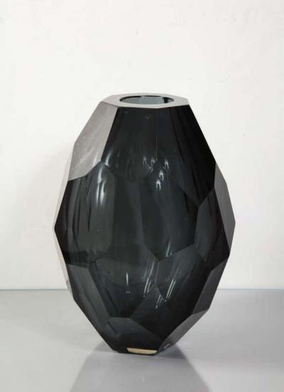  Venfield Large Murano Dark Gray Glass Gem Cut Vase