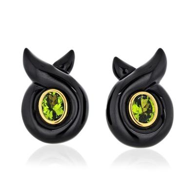  Verdura VERDURA PERIDOT 18K YELLOW GOLD OVAL SHAPED ONYX EARRINGS