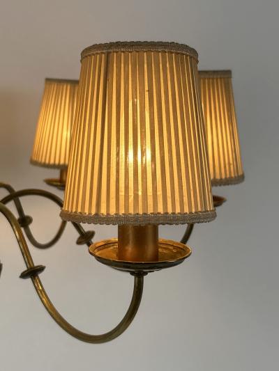  Vereinigte Werkst tten M nchen Rare Mid Century Eight Armed Chandelier by Vereinigte Werkst tten Germany 1950s