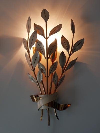  Vereinigte Werkst tten M nchen Set of Two Rare Laurel Bouquet Sconces by Vereinigte Werkst tten M nchen 1950