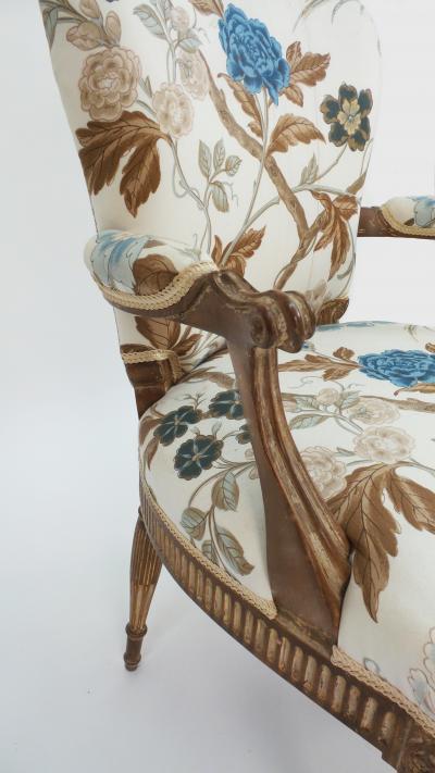  Victoria Son Adam Style Armchair