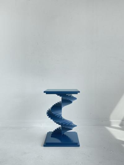  Victoria Son Escalier Table