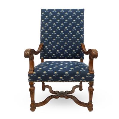  Victoria Son Louis XIV Open Arm Chair