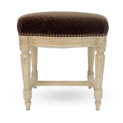  Victoria Son Louis XVI Style Bench