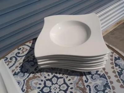  Villeroy Boch 20pc Set of Villeroy and Boch Wavy Dish Set
