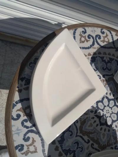  Villeroy Boch 20pc Set of Villeroy and Boch Wavy Dish Set
