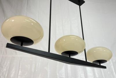  Visual Comfort Company Marian Jamieson Spyglass Chandelier Antique Brass Shell White Glass