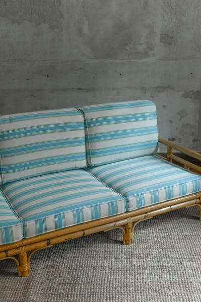  Vivai del Sud Three seater sofa Ming series designer Colin Morrow for Vivai del Sud 1980s