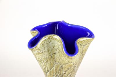  Vivarini Mid Century Modern Murano Glass Vase With Blue Glass Thread Italy ca 1970s