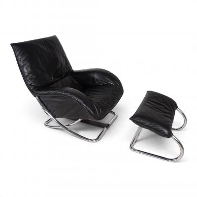  WK M bel WK M bel leather lounge chair with ottoman by Robert Haussmann 1970