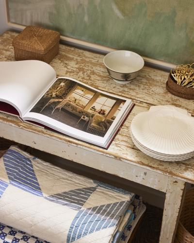  Wedgwood Set of 6 Wedgwood Nautilus Plates