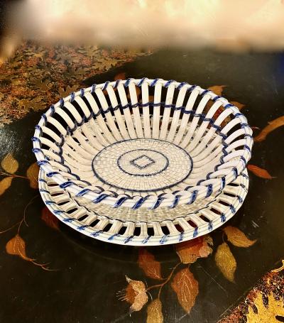  Wedgwood Wedgwood Creamware Chestnut Basket and Stand