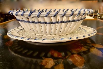  Wedgwood Wedgwood Creamware Chestnut Basket and Stand