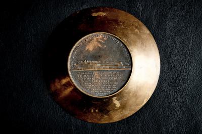  Werkst tte Carl Aub ck Brass bowl with medallion by Werkst tte Carl Aub ck