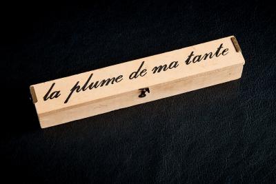  Werkst tte Carl Aub ck Carl Aub ck pen brass paperweight in original wooden box