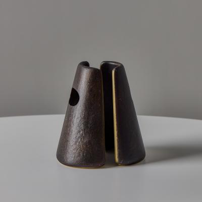 Werkst tte Carl Aub ck Pair of Carl Aub ck Model 4843 Patinated Brass Bookends 581per set