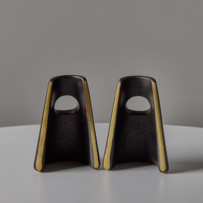 Werkst tte Carl Aub ck Pair of Carl Aub ck Model 4843 Patinated Brass Bookends 581per set