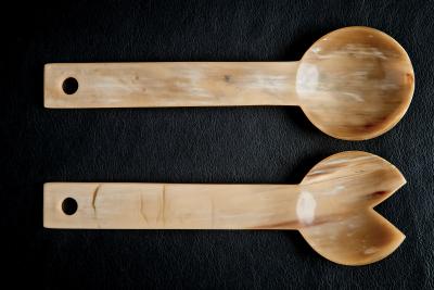  Werkst tte Carl Aub ck Pair of handcrafted horn Salad Servers by Werkst tte Carl Aub ck