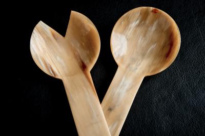  Werkst tte Carl Aub ck Pair of handcrafted horn Salad Servers by Werkst tte Carl Aub ck
