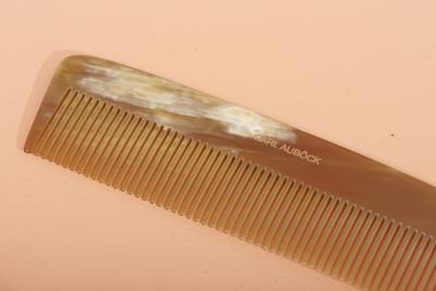  Werkst tte Carl Aub ck Set of Three Combs and a Jar by Carl Aub ck Austria