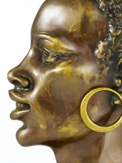  Werkst tte Hagenauer Wien Beautiful Brass Bust of an African Woman in the Manner Hagenauer Austria 1950s