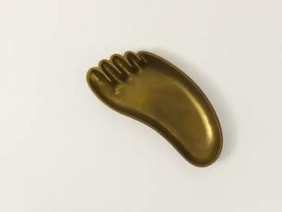  Werkst tte Hagenauer Wien Werkst tte Hagenauer Sculptural Foot Bowl or Tray Midcentury Brass Austria
