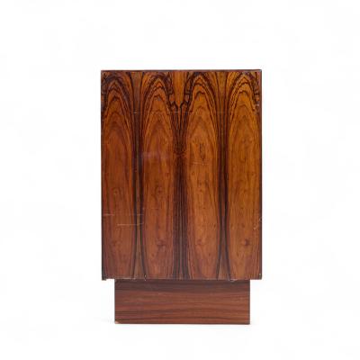  Westnofa Furniture Westnofa Mid Century Danish Rosewood 8 Drawer Lowboy Dresser