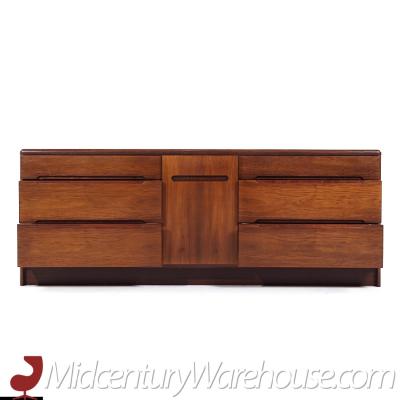  Westnofa Furniture Westnofa Style Mid Century Danish Rosewood Lowboy Dresser