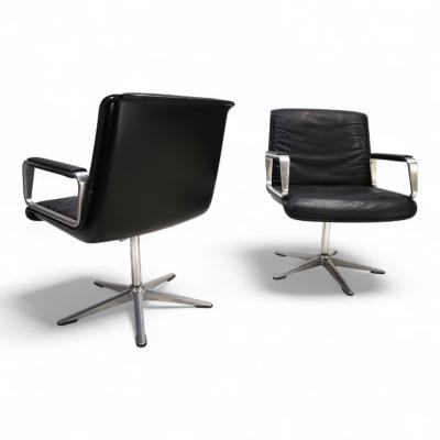  Wilkhahn Wilkhahn Delta 2 piece set of conference dining chairs by Delta Group 1960