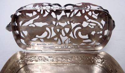  William Comyns Sons Ltd Comyns English Edwardian Art Nouveau Sterling Silver Trinket Box 1906