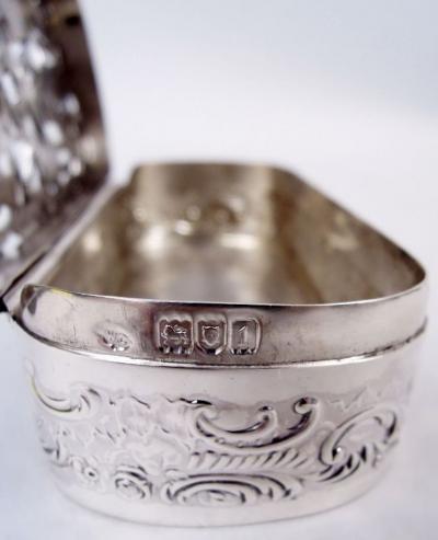  William Comyns Sons Ltd Comyns English Edwardian Art Nouveau Sterling Silver Trinket Box 1906